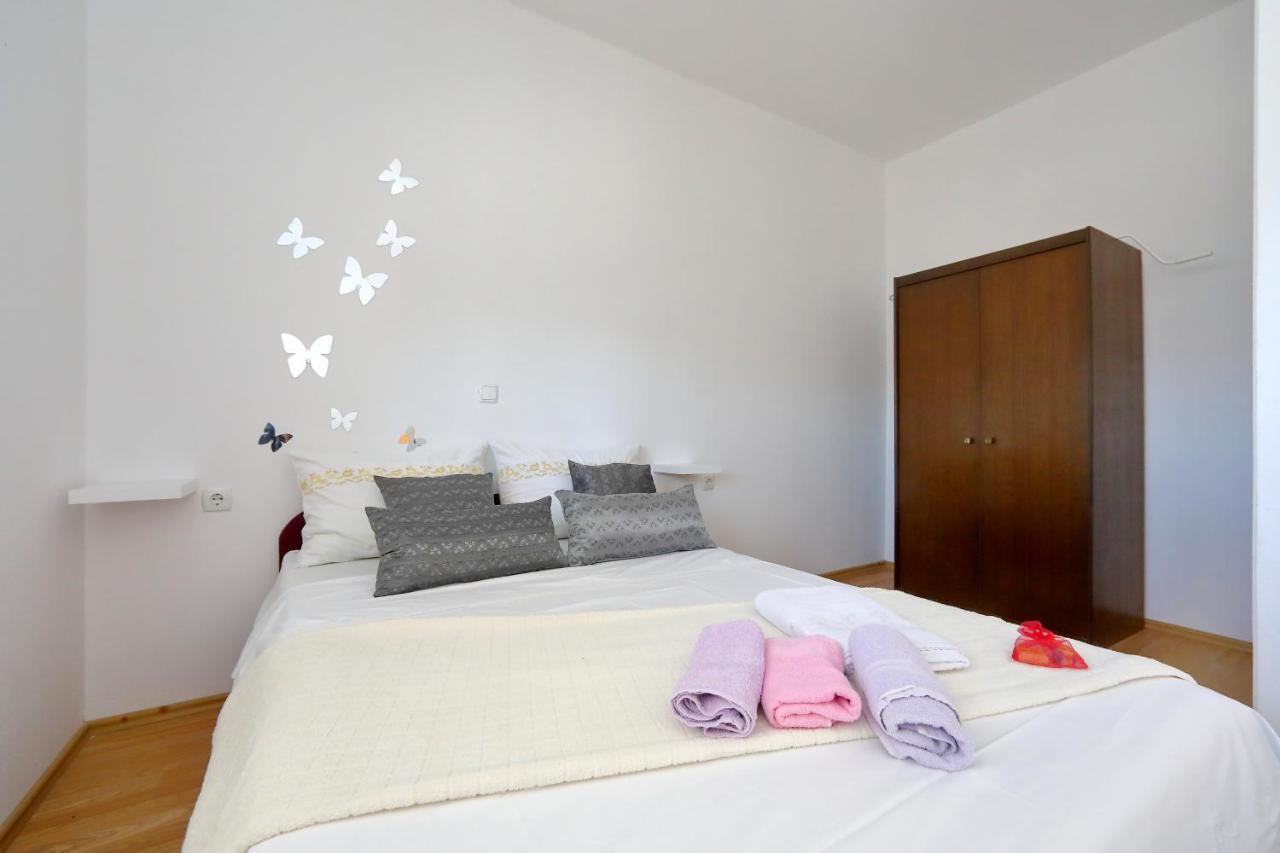 Apartments Ivana Bibinje Luaran gambar
