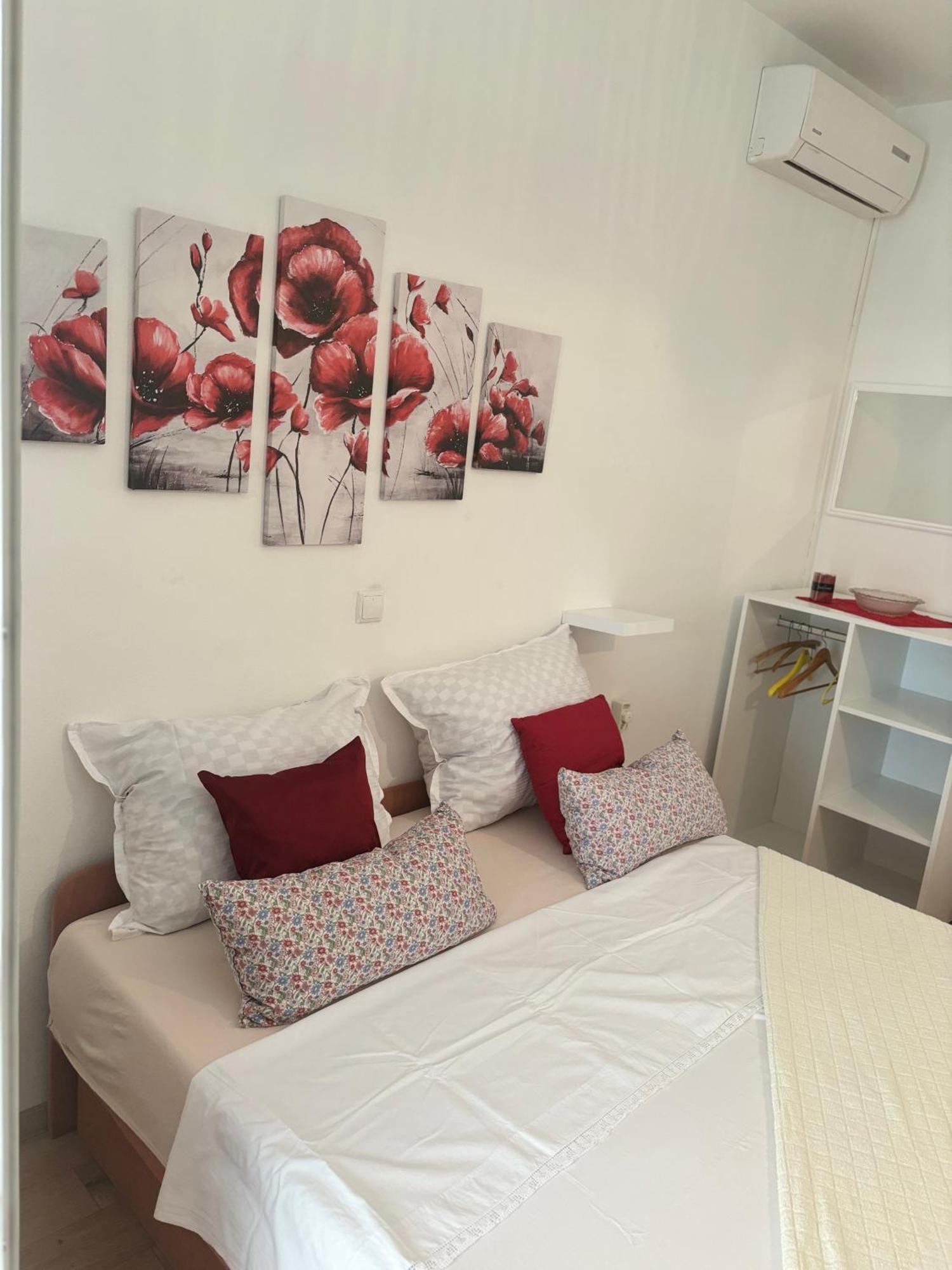 Apartments Ivana Bibinje Luaran gambar
