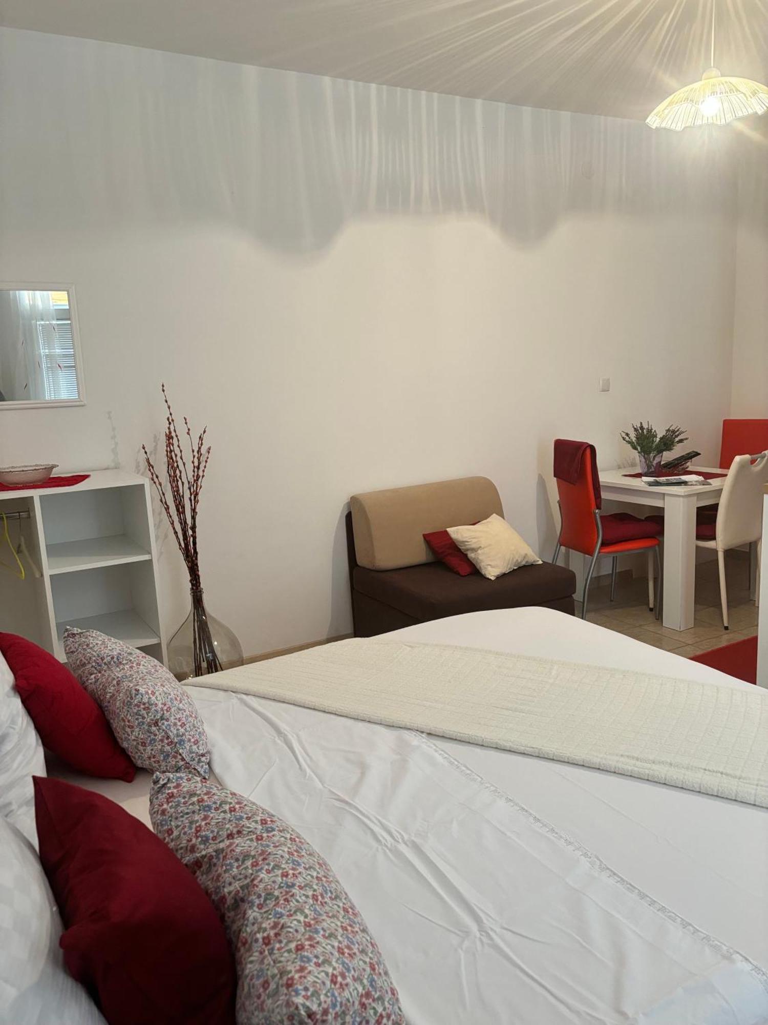 Apartments Ivana Bibinje Luaran gambar