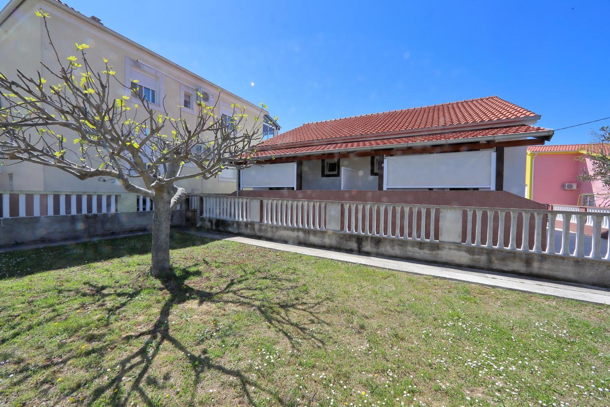 Apartments Ivana Bibinje Luaran gambar
