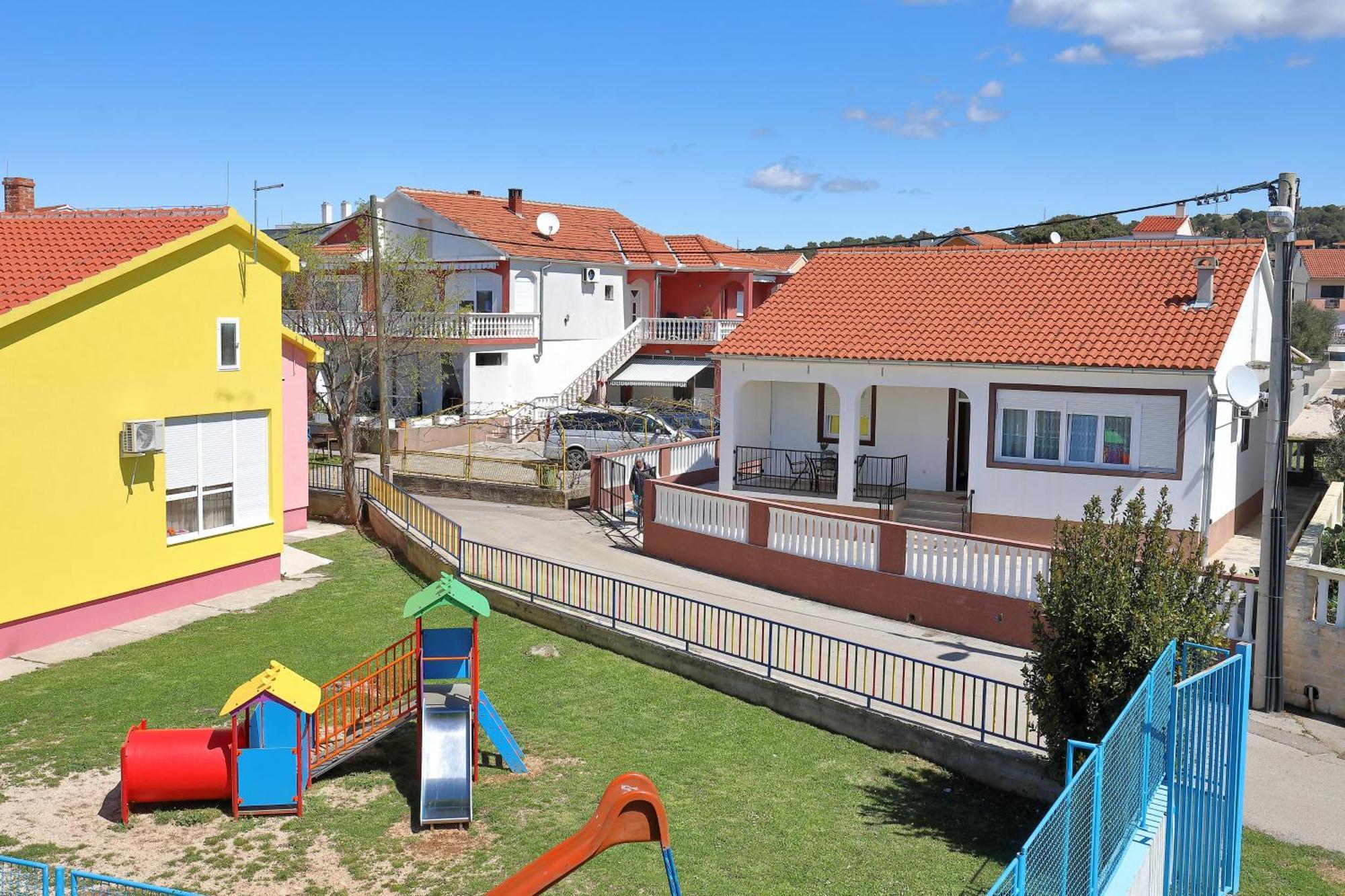 Apartments Ivana Bibinje Luaran gambar